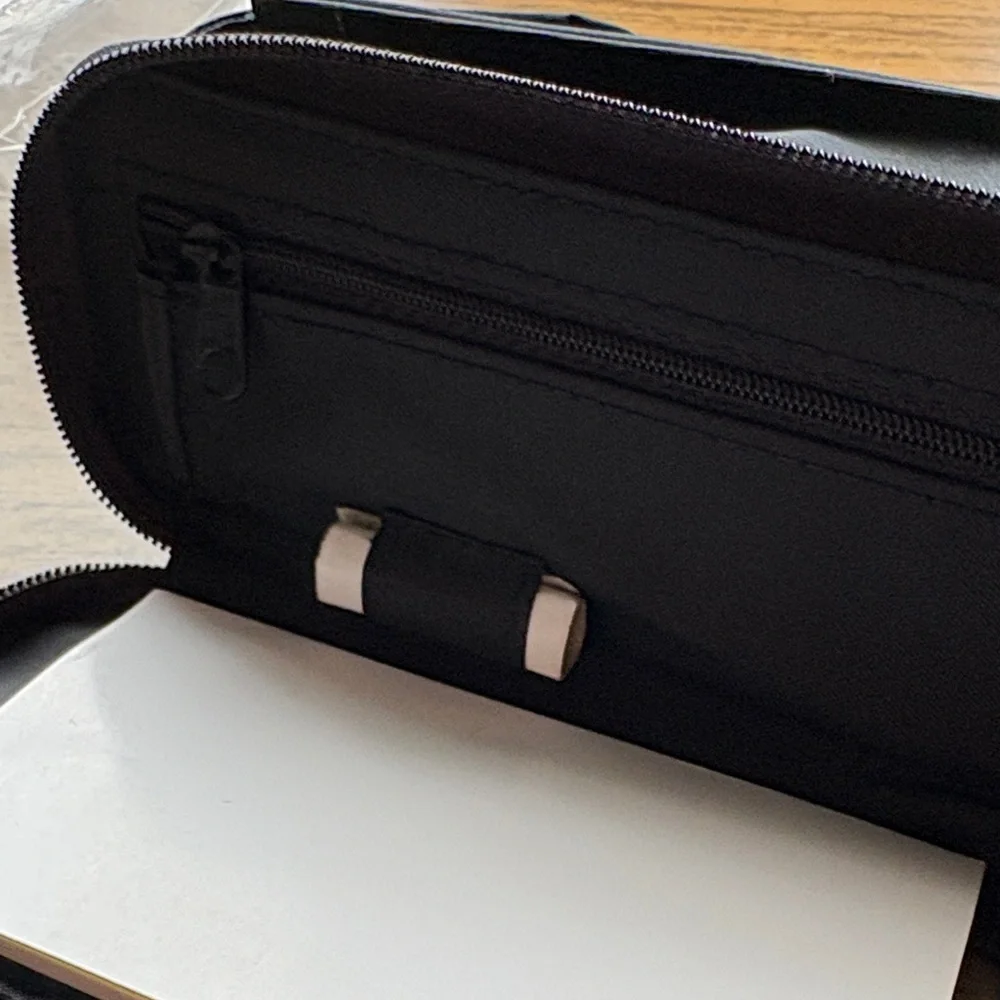 Avon sleek organizer